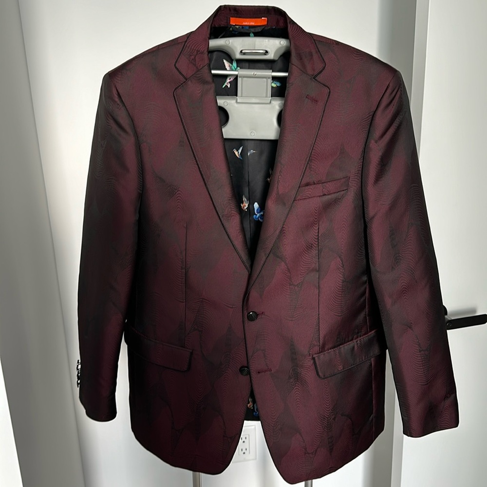 Never worn Tallia maroon and black sport coat.